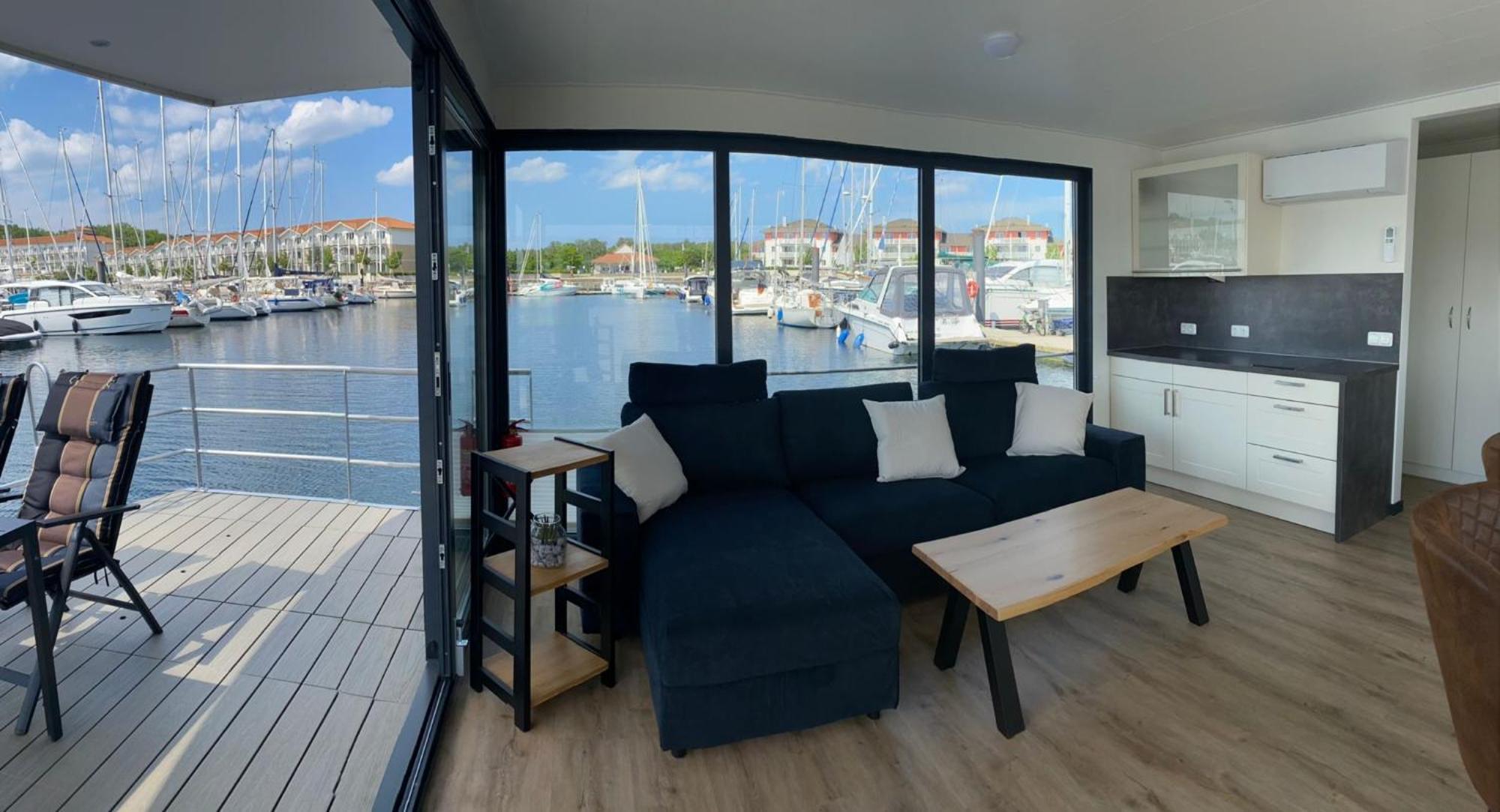 Urlaub Auf Dem Wasser Mit Einmaligen Ausblick - Well Hausboote Boltenhagen 10 Εξωτερικό φωτογραφία