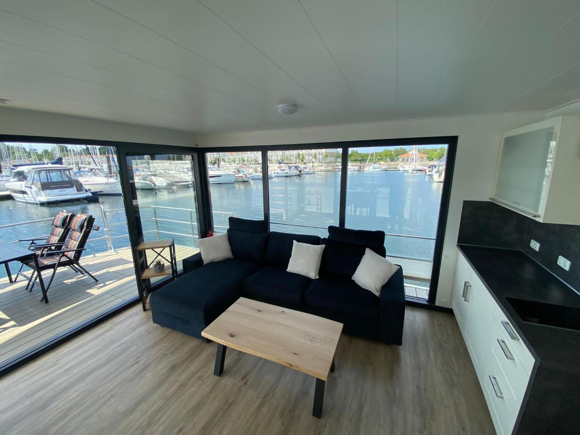 Urlaub Auf Dem Wasser Mit Einmaligen Ausblick - Well Hausboote Boltenhagen 10 Εξωτερικό φωτογραφία